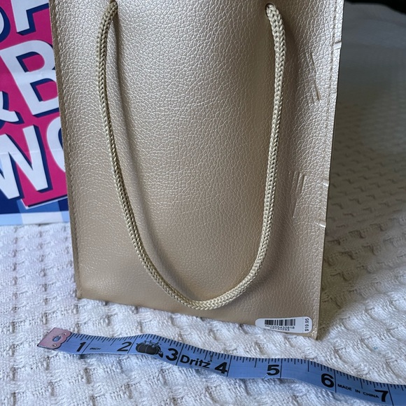 SOLD ELSEWHERE !LEATHER GIFT BAG - Picture 4 of 6